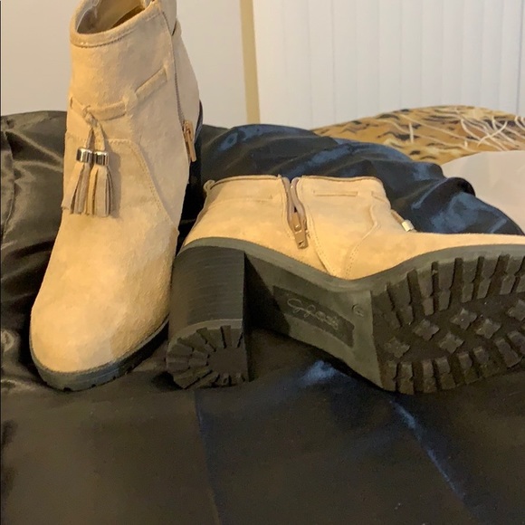 JACLYN. SMITH - Picture 3 of 7